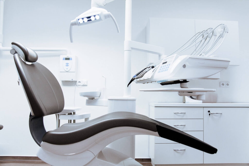 123 Dental clinic interior